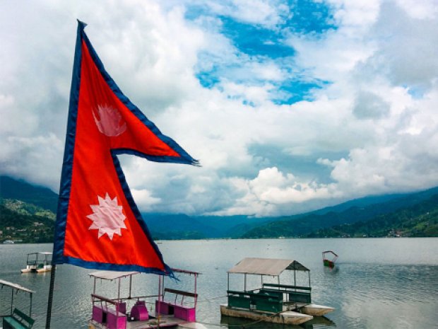 Paysage au Népal en colo de vacances itinérante où les jeunes sont hébergés en guest-houses