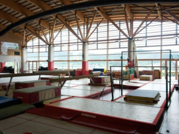 Gymnase pour la gymnastique de la colonie de vacances en Auvergne