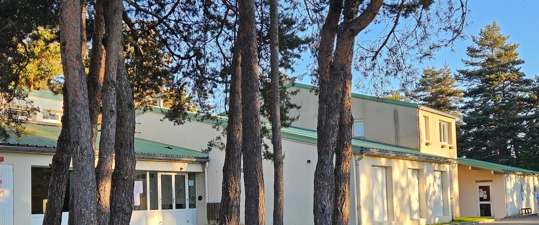 les bâtiments du centre d'hébergement de Retournac