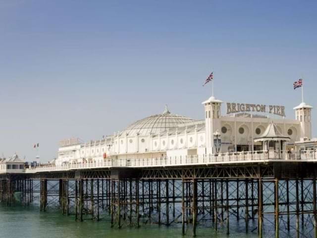 la jetée de Brighton en Angleterre pour un séjour linguistique 