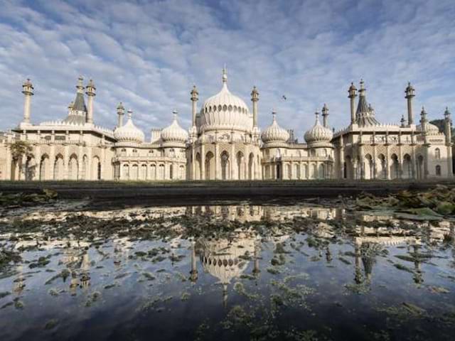 Le Royal Pavilion à Brighton en Angleterre en été