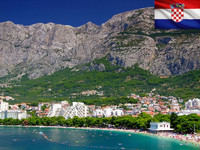 Lac de Croatie vu en colonie de vacances itinérante pour ados