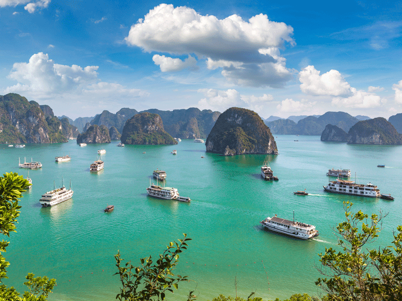 Paysage du vietnam visité par les ados en colonie de vacances au vietnam cet été