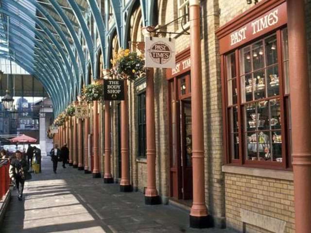 Rues de Londres en Angleterre en été