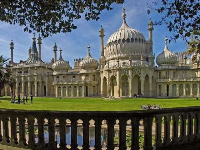 Le Royal Pavilion et ses jardins en été