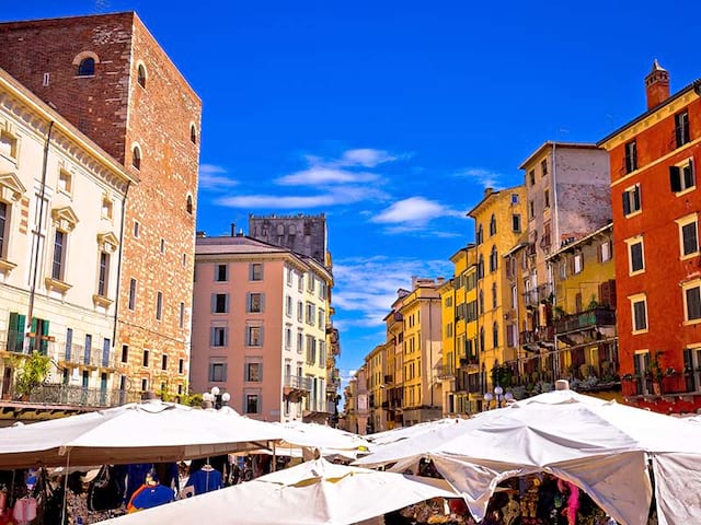 Rues de Vérone en colonie de vacances cet été