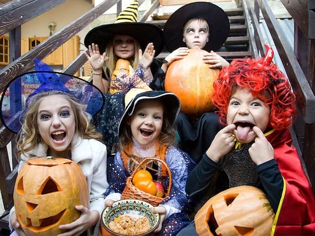 Enfants halloween colonie de vacances automne