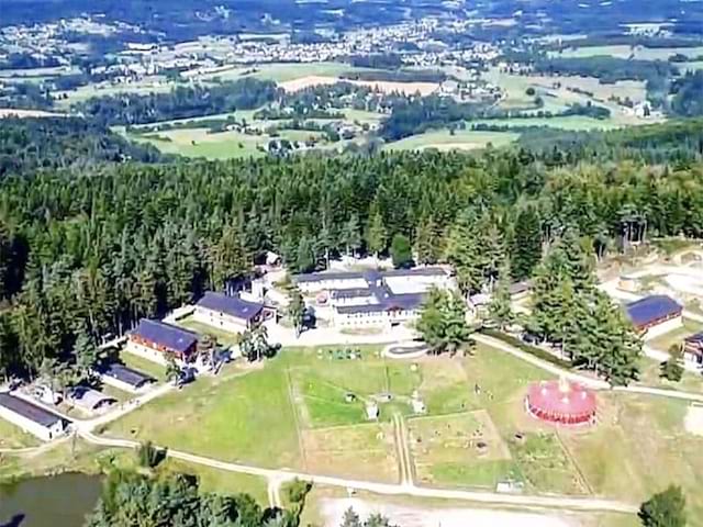 Centre de colo de vacances à Echandelys où les jeunes sont hébergés 