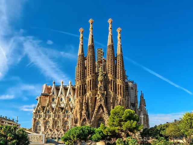 sagrada familia en colonie de vacances été