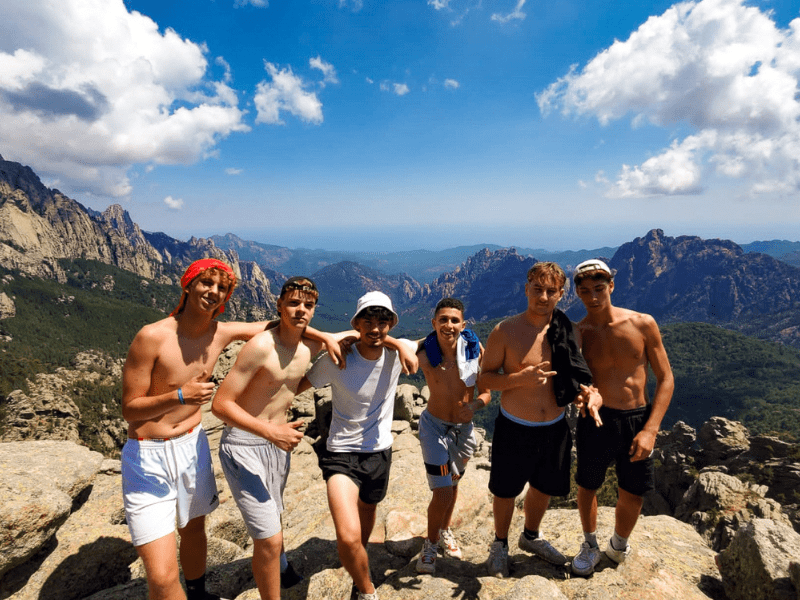 Activité randonnée en colonie de vacances de cet été Beauté Corse réservée aux jeunes de 14 à 17 ans