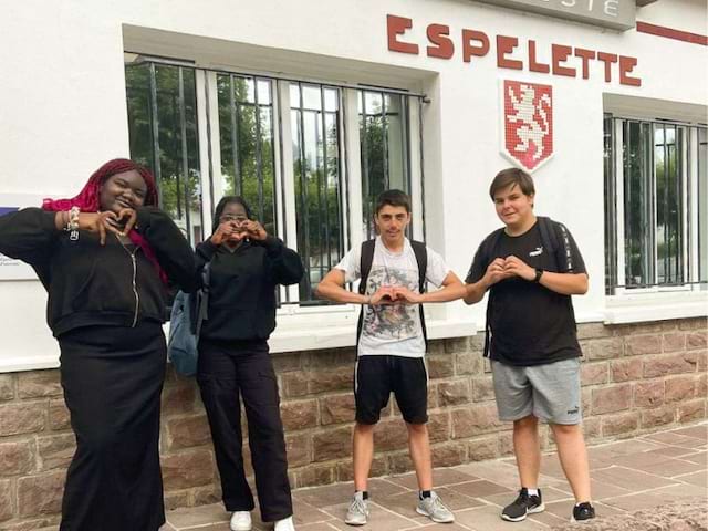 Ville d'Espelette où les ados sont allés cet été en colonie de vacances