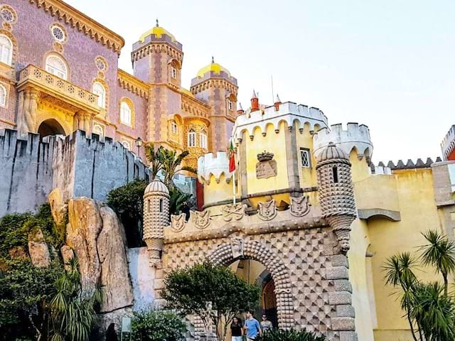 Chateaux à Sintra où les jeunes ont été en colonie de vacances cet été au Portugal 