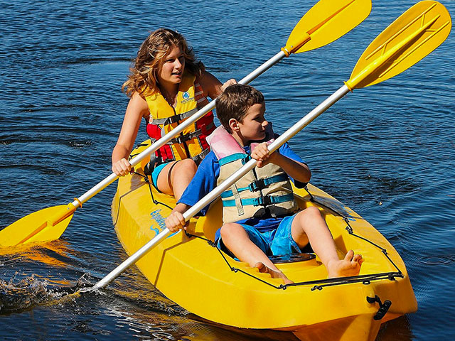 session canoë kayak sur le lac de sainte croix séjour été