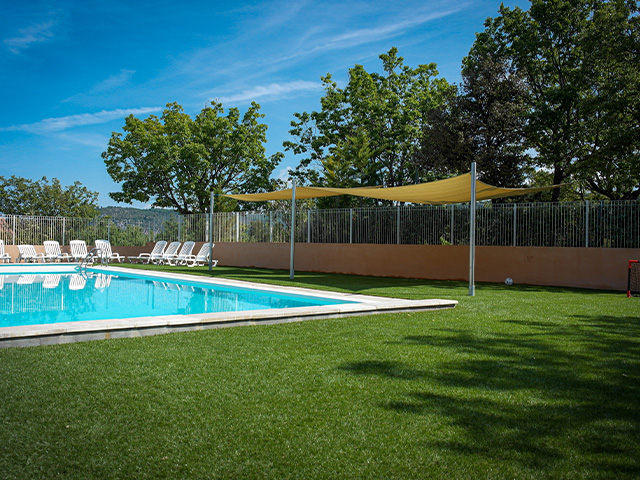 piscine grand soleil le Var détente