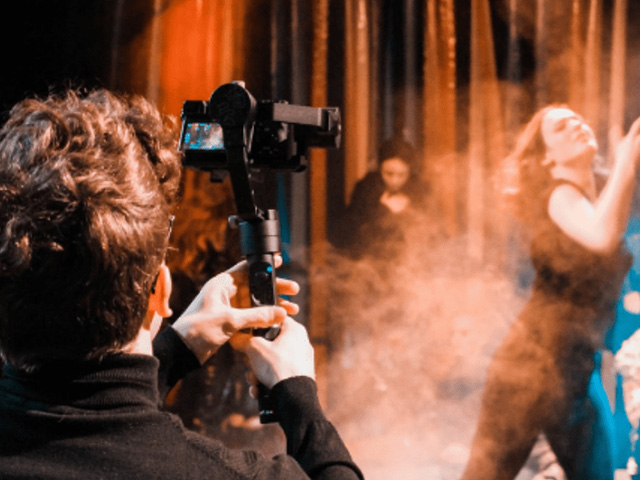 scène lors d'un tournage pour une colo de vacances spécial cinéma à montjoyeux