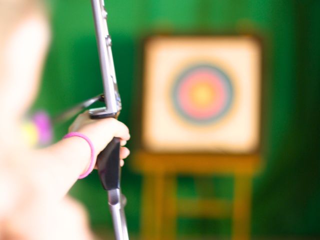 Activité tir à l'arc en colo de vacances multi activités à Bauduen