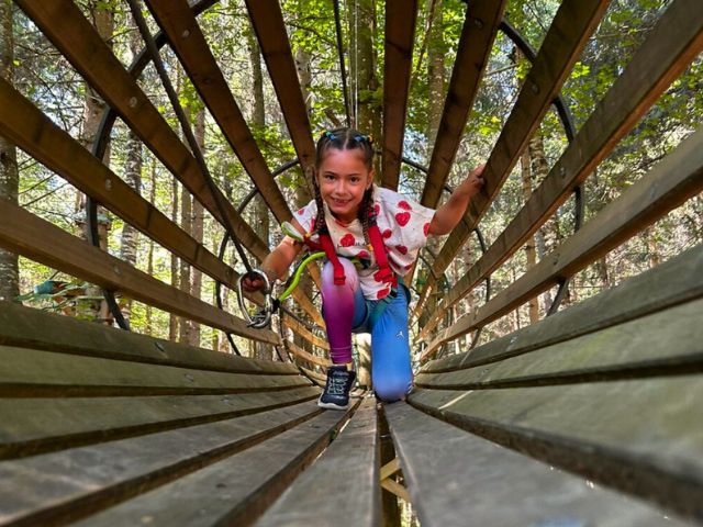 Parcours aventure en colo de vacances cet été