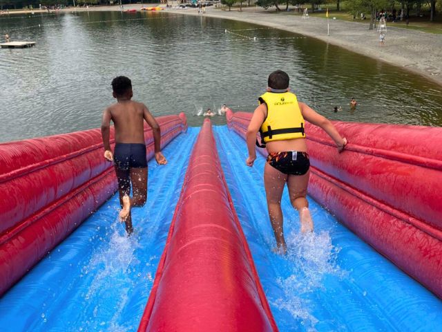 Activité à plan d'eau Champsaur en colo multi activités ados cet été