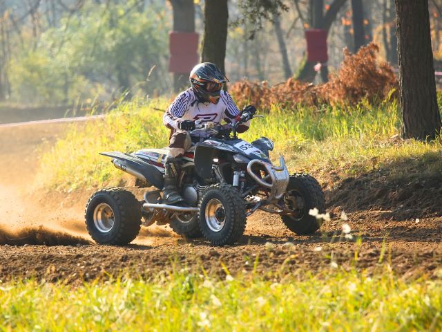 Activité quad en colo de vacances cet été