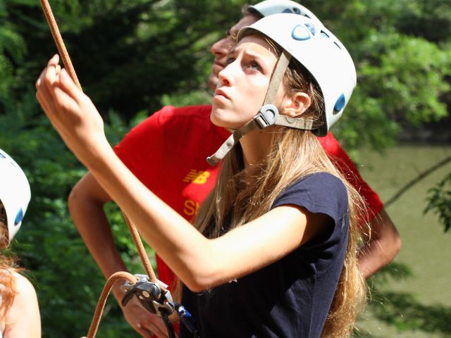 Escalade en colo de vacances cet été à Hauteluce