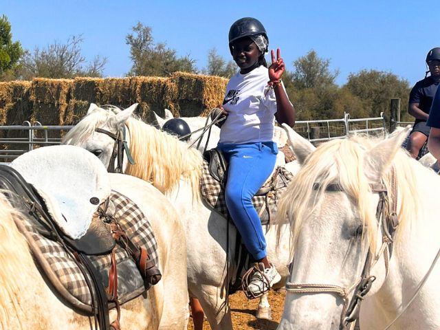 Equitation en colo de vacances cet été