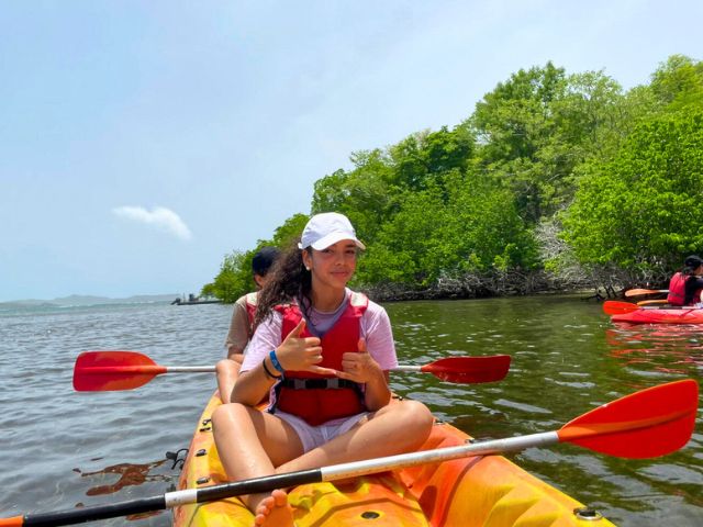 Activité kayak en colo de vacances cet été