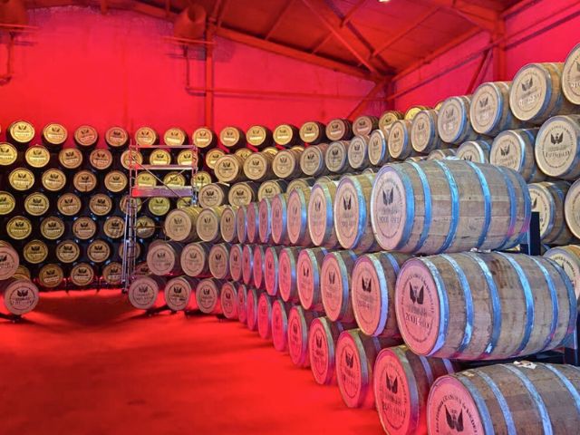 Distillerie de rhum en Martinique que les jeunes ont visité en colo