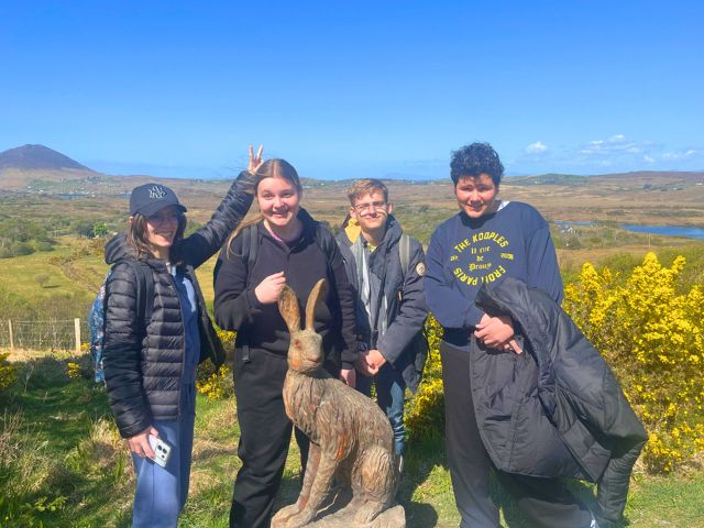 Groupe ados en colo de vacances en Irlande cet été