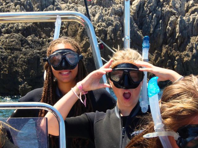 Baignade à Minorque en colo