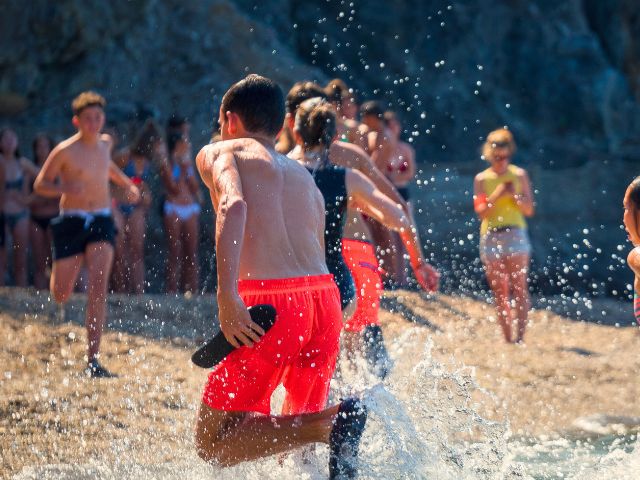 Baignade en colo de vacances cet été