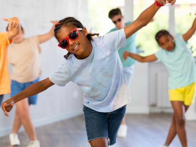 Session break dance en colo de vacances sportive cet été
