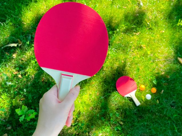 Ping pong en colo de vacances à Bauduen cet été