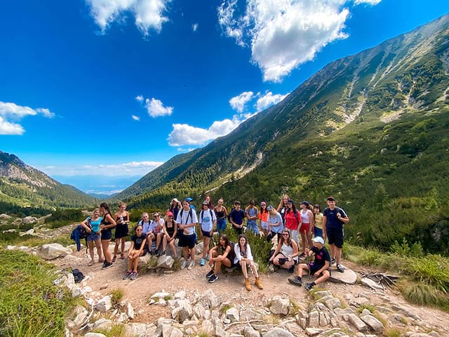 ados en road trip en bulgarie cet ete en colonie de vacances