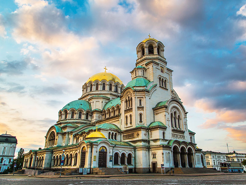 cathédrale Saint Alexandre Nevski visitee en colonie de vacances cet ete