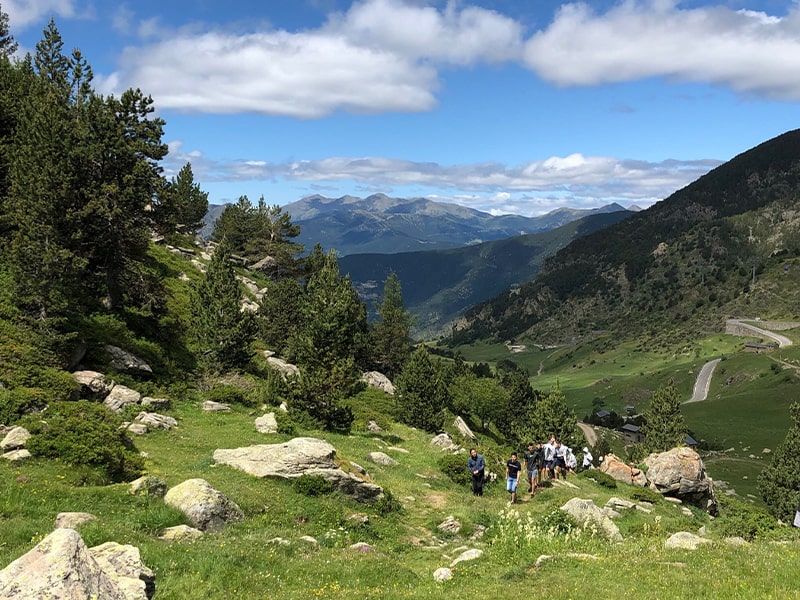 Paysage dans les Pyrénées pris lors d'une colonie de vacances à Andorre et en Espagne cet été