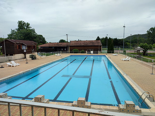 piscine pour colonie de vacances natation dordogne été
