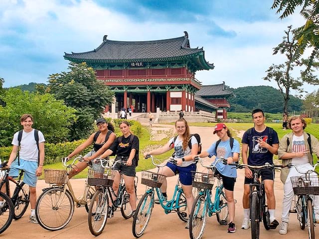 visiter corée du sud à vélo ados temple 