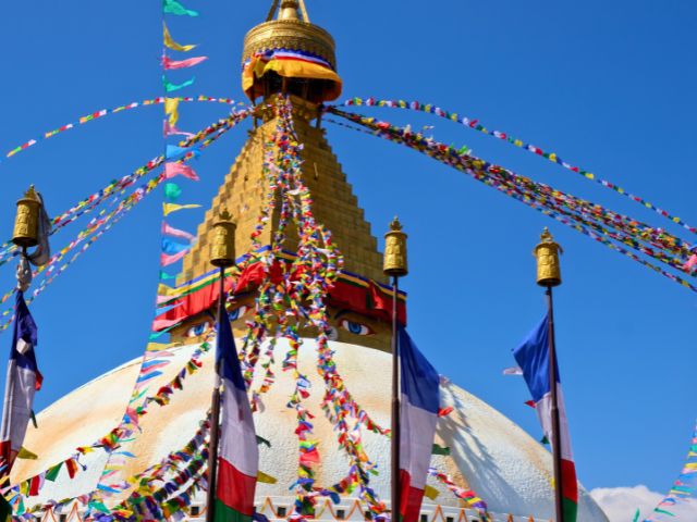 Temple au Népal cet été en colo