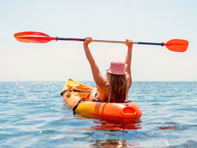 Activité kayak cet été en colo de vacances