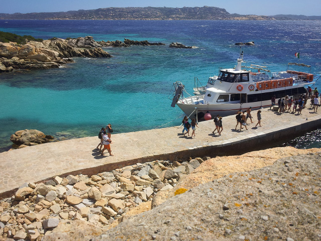 vue sur l'archipel de La Maddalena situé au nord-est de la Sardaigne au large de la Costa Smeralda