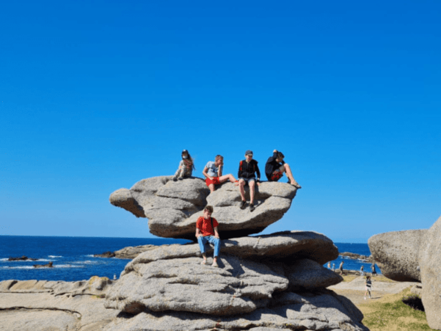 Groupe de jeunes en colo Spéciale Anglais en Normandie cet été