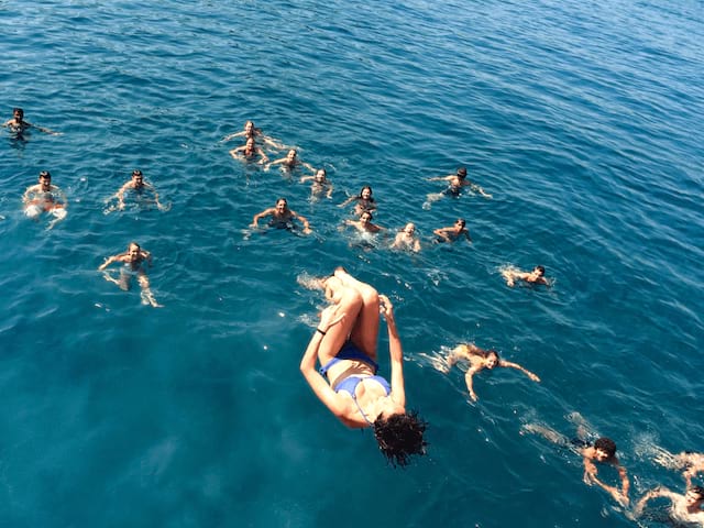 ados baignade ete colonie de vacances voyage a l'étranger été 