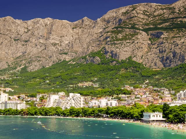 vue paysage côte croatie et montenegro en colonie de vacances été