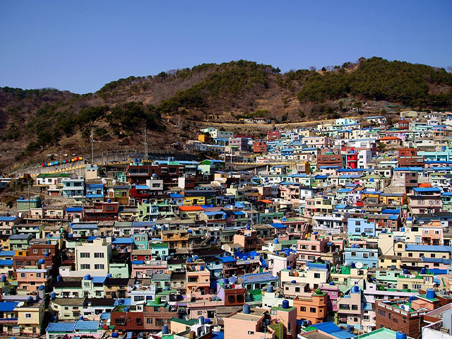 village de pecheur coloré corée du sud 