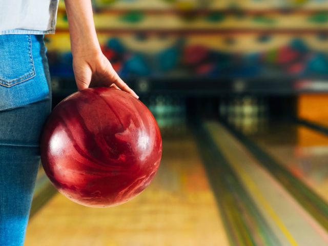 Activité bowling en colo de vacances cet été