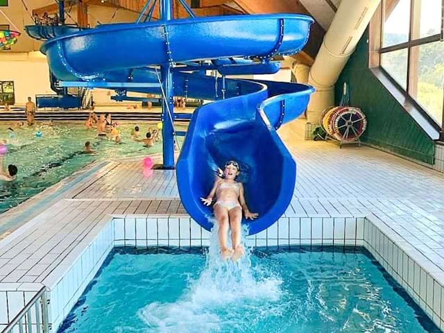 Session piscine en colo de vacances Equitation cet été dans le Vercors pour les 6-11 ans