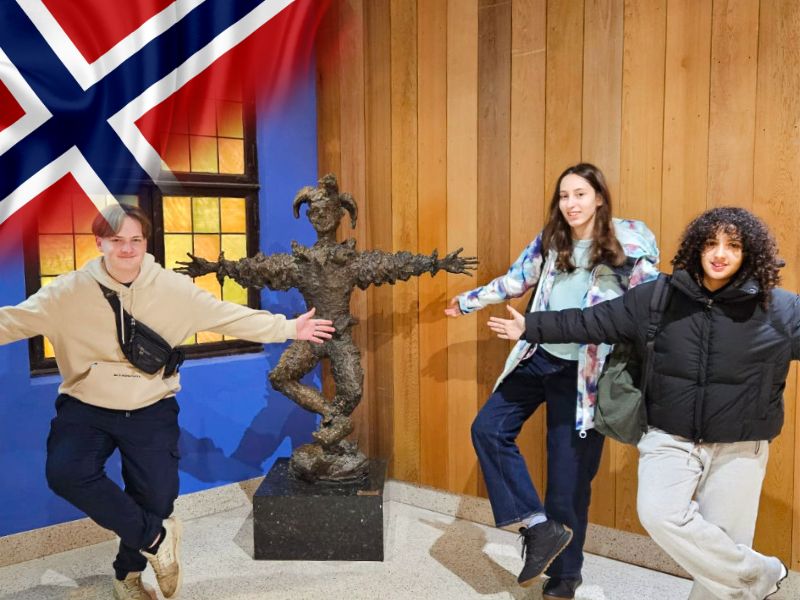 Ados en colo de vacances en Norvège à Oslo