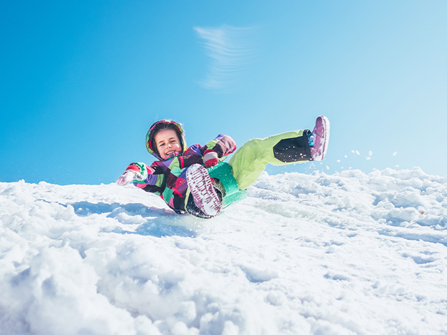 luge colonie de vacances hiver en haute savoie 