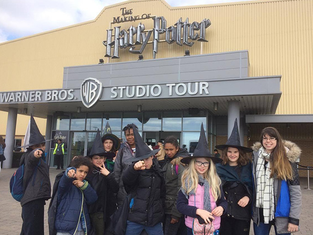 groupe juenes musee studios harry potter colonie de vacances londres fevrier
