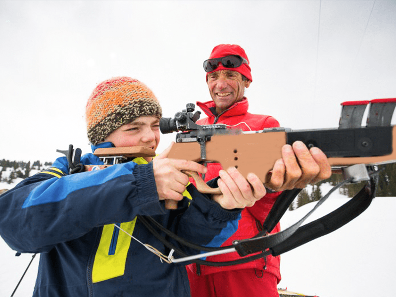 Session biathlon en colo de vacances Plaisirs sur neige à Noel